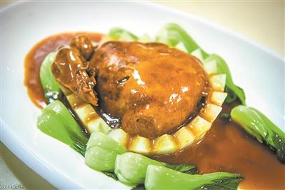 八宝鸭全名，八宝鸭全名五个字（食养合一煲出自然鹭港）