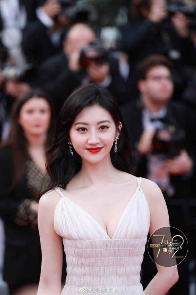 哪儿凉快哪儿呆，哪儿凉快哪儿呆是什么歌（奚梦瑶、昆凌、巩俐、景甜、施予斐）