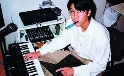 王力宏是什么大学毕业的，王力宏毕业于哪所大学（43岁王力宏：开二手车）