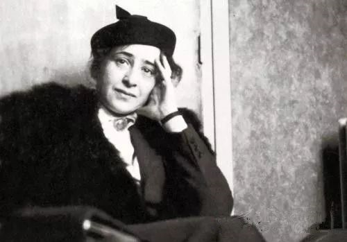 陈规陋俗的意思，陈规俗套的意思（恶俗“婚闹”暴露陈规陋俗下的“平庸之恶”）