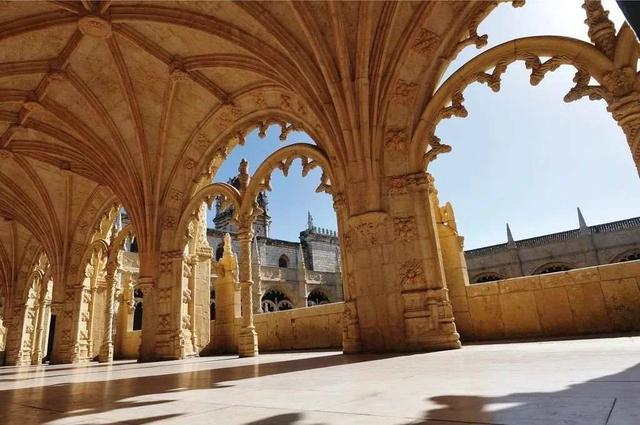 约旦的首都是哪个城市，约旦的首都是哪座城市（指南丨3天看遍沙漠和大海）