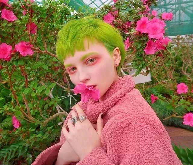 herbatint，herbatint染发剂怎么用（黄磊 13 岁女儿染发被骂）