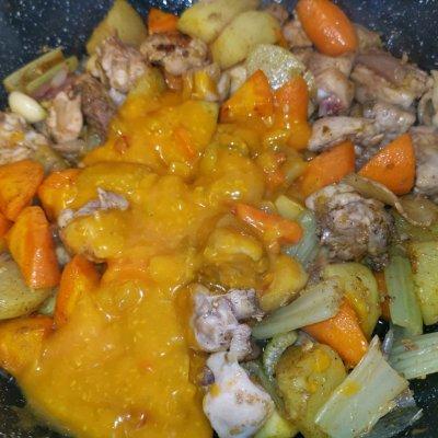 椰香咖喱鸡怎么弄，椰香咖喱鸡块（东南亚椰香咖喱鸡）