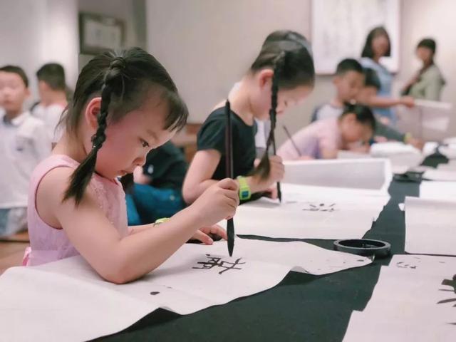 练字的重要性与意义，孩子学书法的好处绝不仅仅是练一手好字