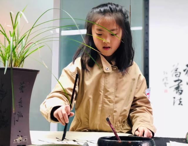 练字的重要性与意义，孩子学书法的好处绝不仅仅是练一手好字