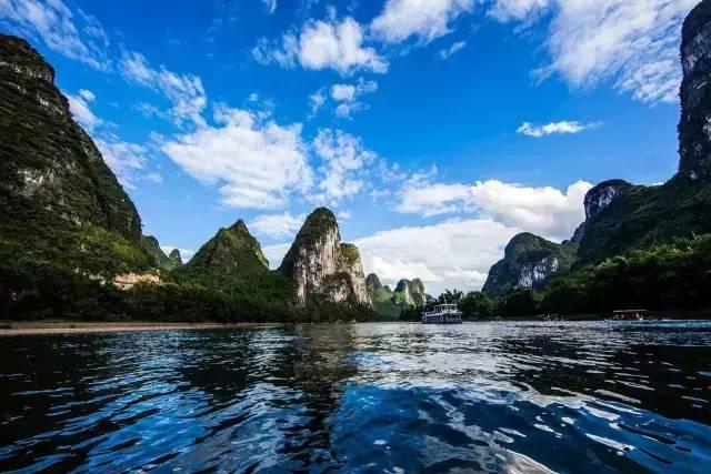 桂林山水在哪裡,桂林山水甲天下在哪裡(因為灕江的溫柔和陽朔的狂野)