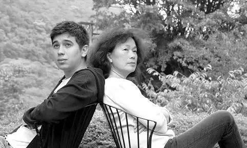 龙应台的作品有哪些，龙应台的书有哪些的书（龙应台辞官照顾失忆母亲）