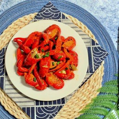蒜蓉龙虾怎么做，蒜蓉龙虾的做法大全（蒜泥龙虾）