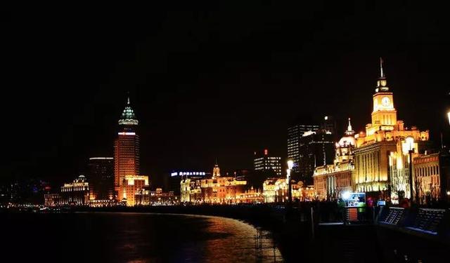 上海哪些地方好玩，上海市区有哪些地方好玩呢（教堂、弄堂、古镇...上海超美的6大免费景点）