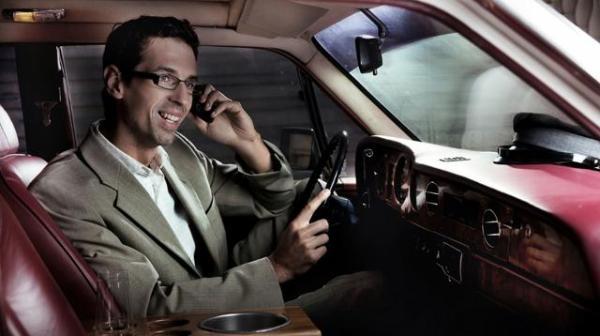 车内除异味特效方法，车内异味最有效的方法（汽车异味挥散不去）