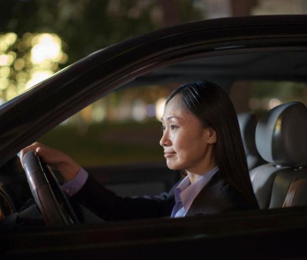 开夜车是什么意思，开夜车注意哪些（见黑停下来”什么意思）