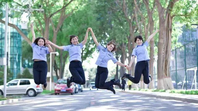 报考警校具体有什么条件和要求，报考警校近视眼可以吗（这才是报考警校的正确方式）