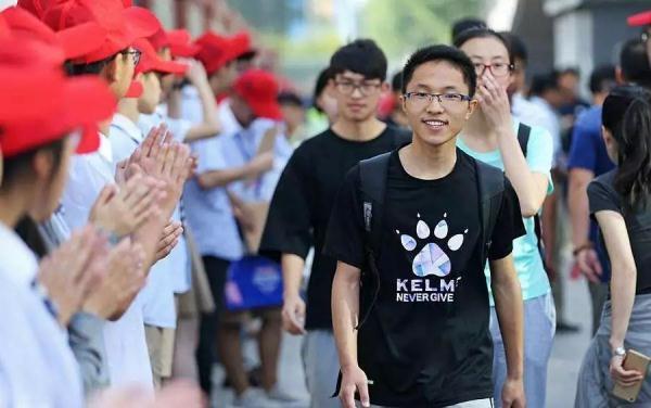 阳光高考平台自主招生，阳光高考如何报名高考自主招生（查成绩、填志愿、招生咨询……2019年最全《考生指南》在此）