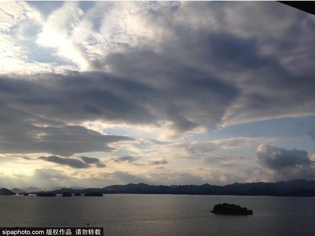 千岛湖在哪里，千岛湖在哪里属于哪个省（中国最大的人工湖——千岛湖）