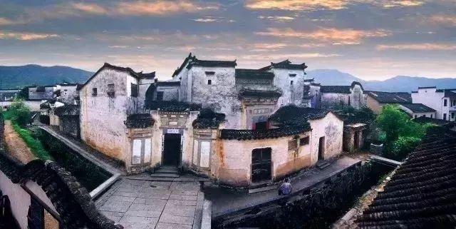 纸牌金陵十三钗游戏规则，金陵十三钗游戏规则怎样的（这些景区门票能打折）