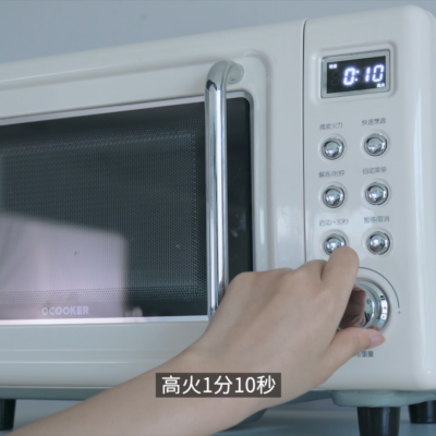 微波炉蛋糕的做法，家庭微波炉蛋糕的做法（微波炉蛋糕）