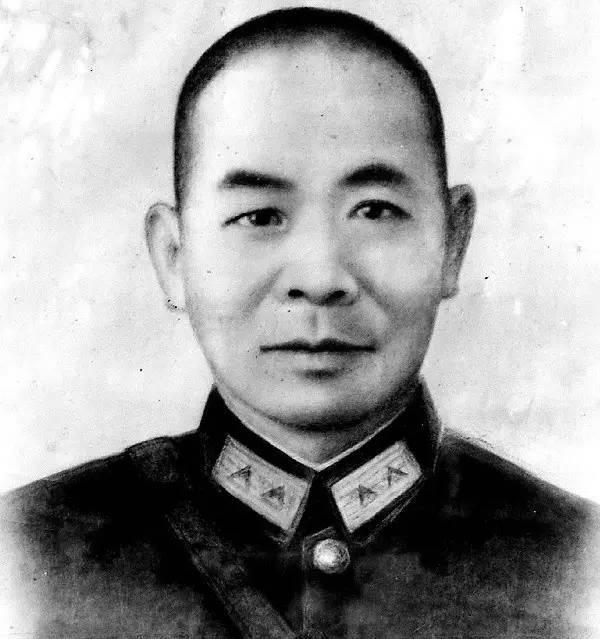 耳语是什么意思，他是我党打入敌人内部的“一号人物”