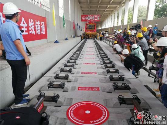 京张高铁正线全长多少公里，京张高铁正线全长约多少公里（高速列车将从这里驶向张家口）