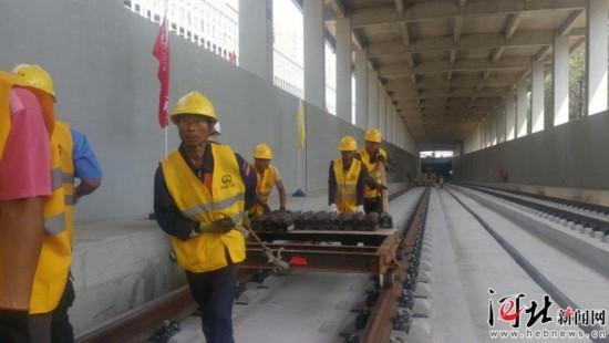 京张高铁正线全长多少公里，京张高铁正线全长约多少公里（高速列车将从这里驶向张家口）