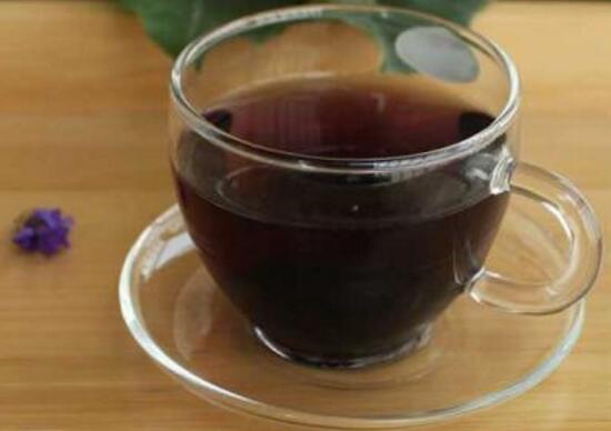 一斤桑葚泡几斤白酒，桑葚酒男人喝了壮阳吗（桑葚用什么酒泡最好）