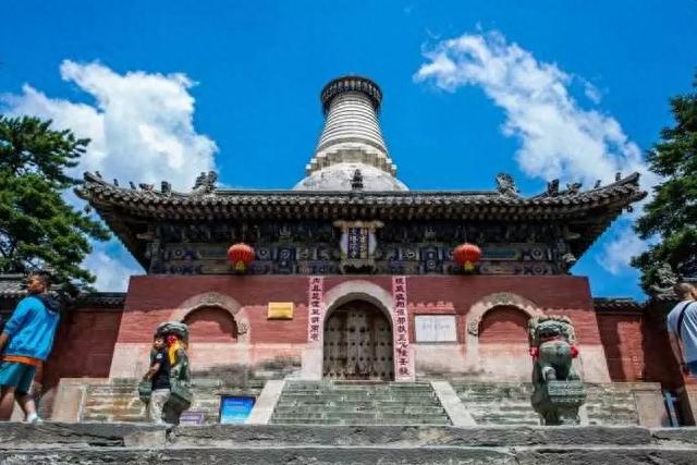 五台山寺庙游览需要注意的礼仪
