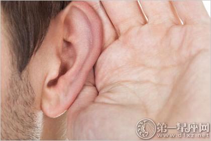 右耳发烫女人是什么预兆，女人右耳朵热测吉凶预兆（耳朵发热的吉凶预兆）
