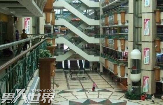 广州荔湾广场为何被叫做荔湾尸场，荔湾广场 尸（八棺镇鬼局的传闻匪夷所思）