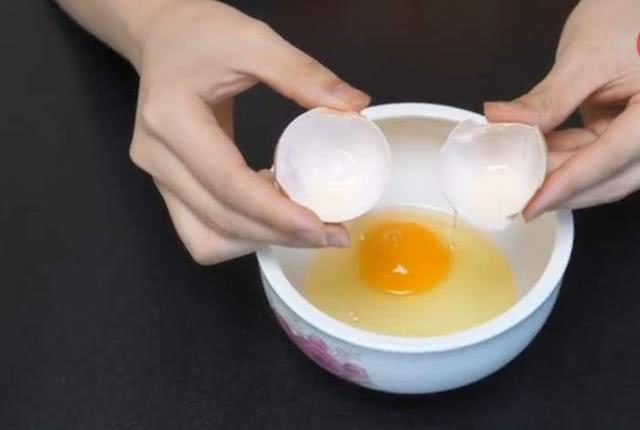 开水冲鸡蛋的正确做法，开水冲鸡蛋的做法（喝之前最好了解这几点，别大意）
