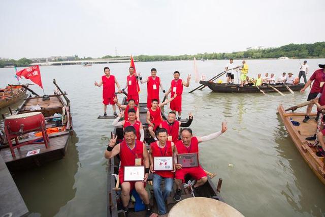 橹和桨的区别，桨和橹是什么意思（带你读懂江南民俗踏白船）