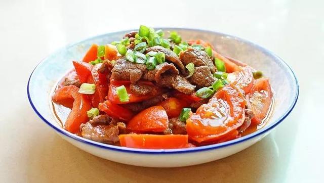 素炒茄子洋葱做法，红烧茄子洋葱的做法（夏季必吃的番茄）