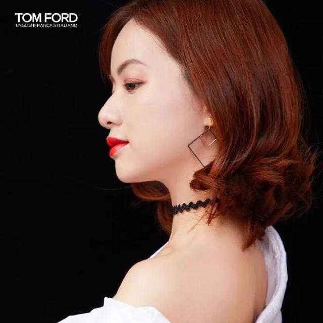 -Diviner 微信昵称（占卜者）网名，-Diviner 微信昵称（占卜者）微信昵称（做了8支新品口红试色，真）