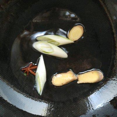 红烧鲶鱼的家常做法，红烧鲶鱼的家常做法视频（给老爸做道菜#红烧牛肉）
