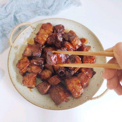 红烧鲶鱼的家常做法，红烧鲶鱼的家常做法视频（给老爸做道菜#红烧牛肉）