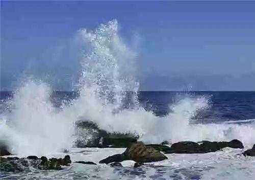 浪淘沙其七的意思，浪淘沙其七古诗的意思是什么（郦波解读刘禹锡《浪淘沙》）
