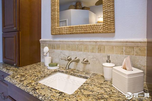 花岗岩密度，花岗岩密度多少（南宁装修网花岗岩危害如何解决）