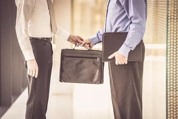 什么是走读式谈话，什么是走读式谈话学生（浙江这个典型案例透露不少细节）