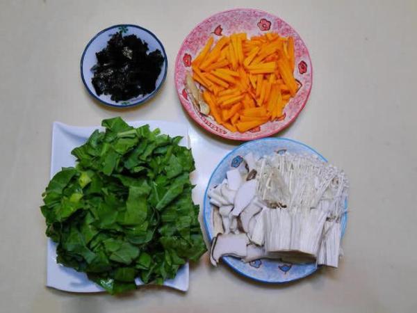 大厨教你做素炒面，大厨教你这道家常时蔬炒面