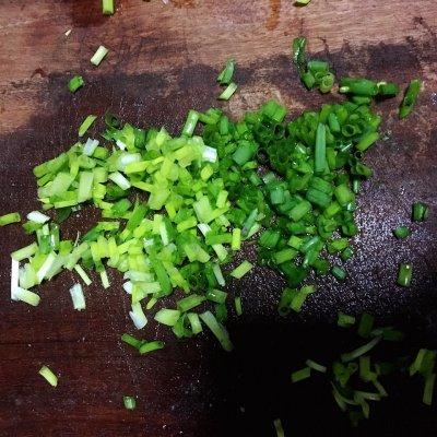 怎样做蒜香蒸鲍鱼，超简单又好味的蒜蓉蒸鲍鱼