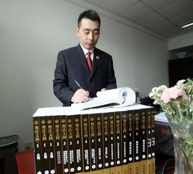 志存高远形容哪些人，志存高远形容哪些人和意思（新时代检察人风采）