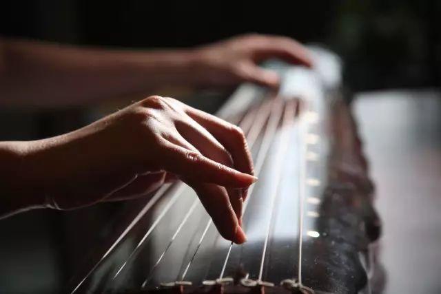 宣纸得名于它的什么，宣纸是生的好还是熟的好（中国文化知识100题）