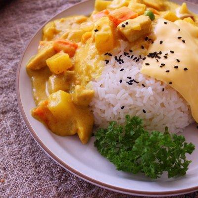 米饭和咖喱怎么做好吃，咖喱鸡肉饭这样做才好吃
