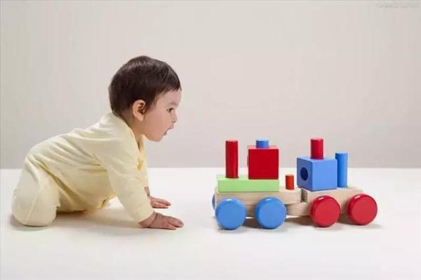 儿童生长发育对照表，孩子身高生长发育对照表（0~1岁宝宝发育健康最新最全对照表）