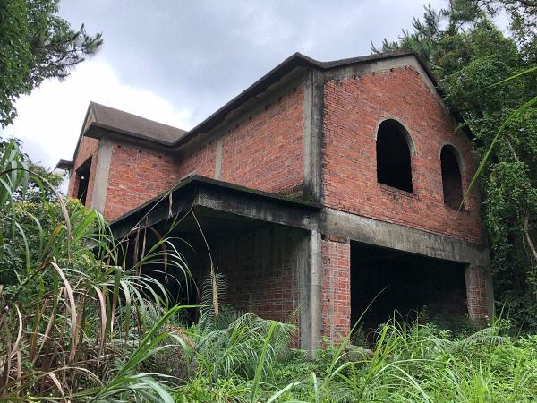 东莞的森林 小说，一路向西是什么电影（东莞一国家森林公园内的别墅之争）