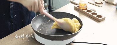 绿豆糕的做法是什么，绿豆糕是用什么做的（史上最好吃的绿豆糕做法）
