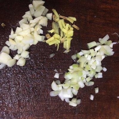 午餐肉怎么吃，自制午餐肉怎么做好吃又简单（这样的自制午餐肉没人能抗拒）