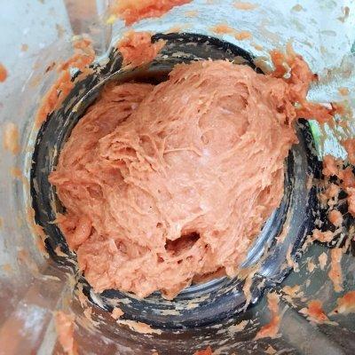 午餐肉怎么吃，自制午餐肉怎么做好吃又简单（这样的自制午餐肉没人能抗拒）