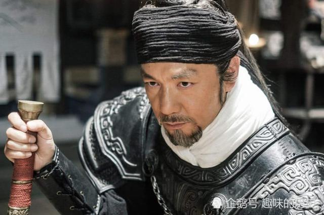 秦始皇怎么评价白起，白起为什么那么残忍（白起到底有多厉害呢）