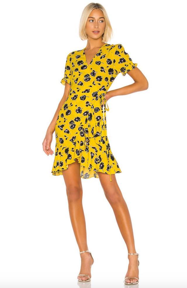 抖音整个夏天想和你环游世界是什么歌，整个夏天都想和你环游世界的歌（这是肯豆最最甜的一次）