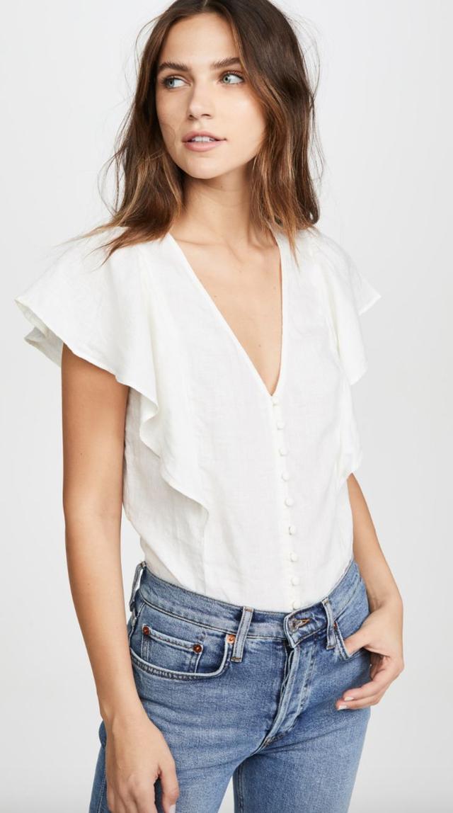 抖音整个夏天想和你环游世界是什么歌，整个夏天都想和你环游世界的歌（这是肯豆最最甜的一次）