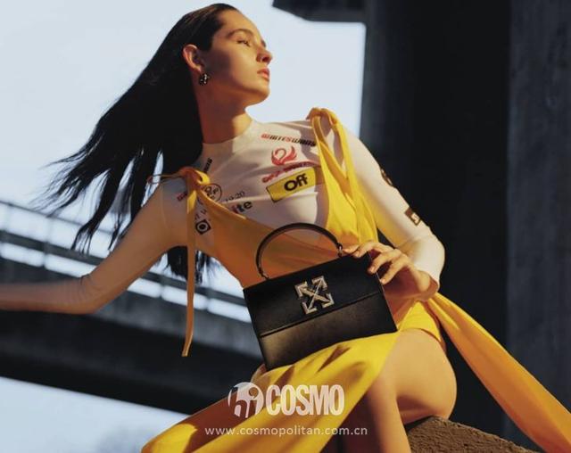 抖音整个夏天想和你环游世界是什么歌，整个夏天都想和你环游世界的歌（这是肯豆最最甜的一次）